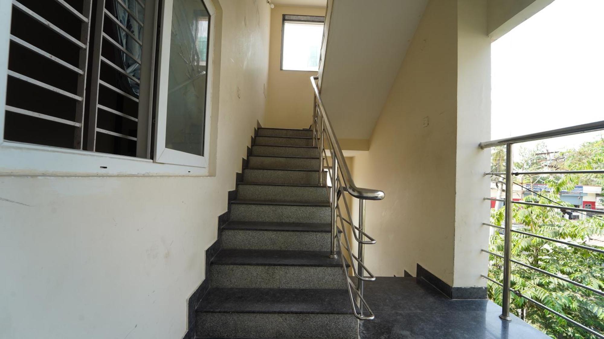 Vangal Nest Peelamedu Psg Stay Coimbatore Exterior photo